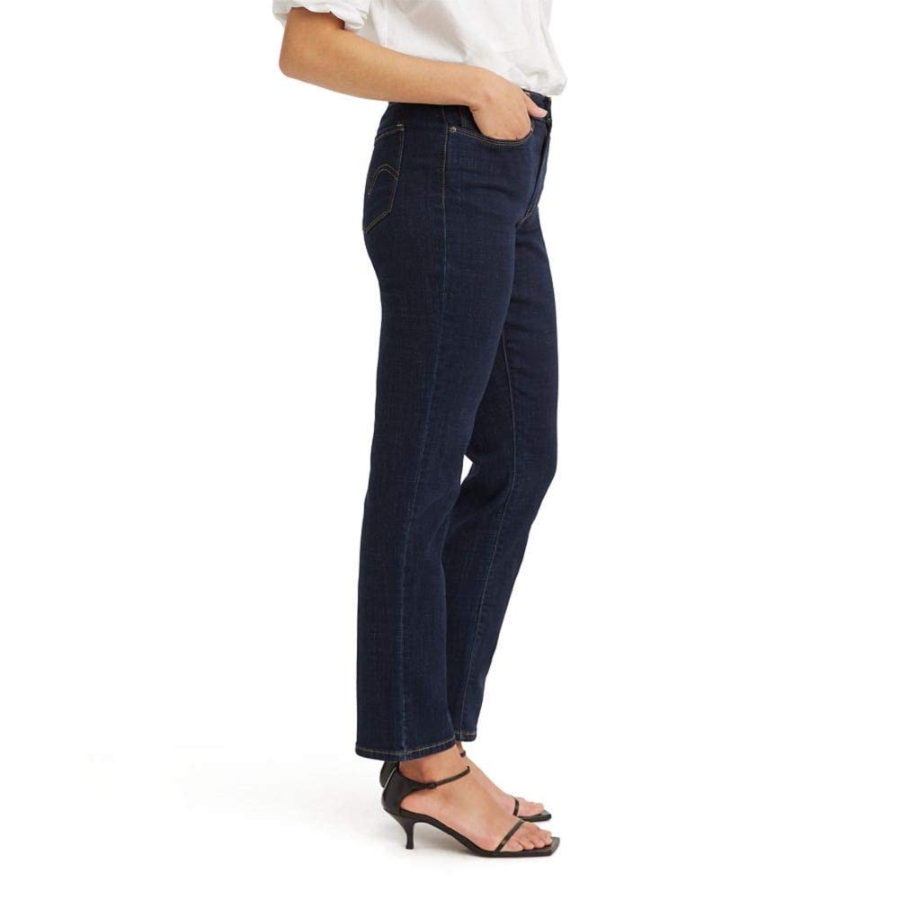 Levi's Women's Classic Straight Jeans